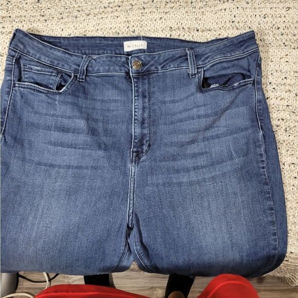 Ms. Cello high rise jeans - Picture 5 of 12